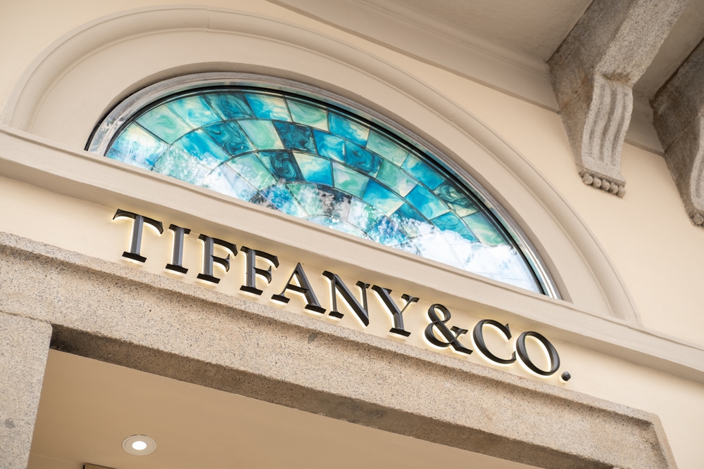 Tiffany,co.,storefront,featuring,iconic,stained,glass,window,,showcasing,luxury
